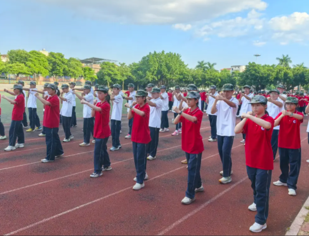 沁润每个心灵以学生为本打造高效讲堂师生结对定制学科成长方案 沁润每个心灵以学生为本打造高效讲堂师生结对定制学科成长方案